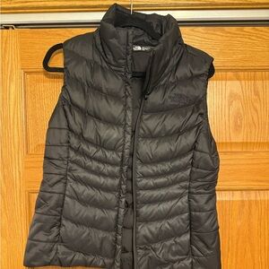 The North Face Women’s zip up vest